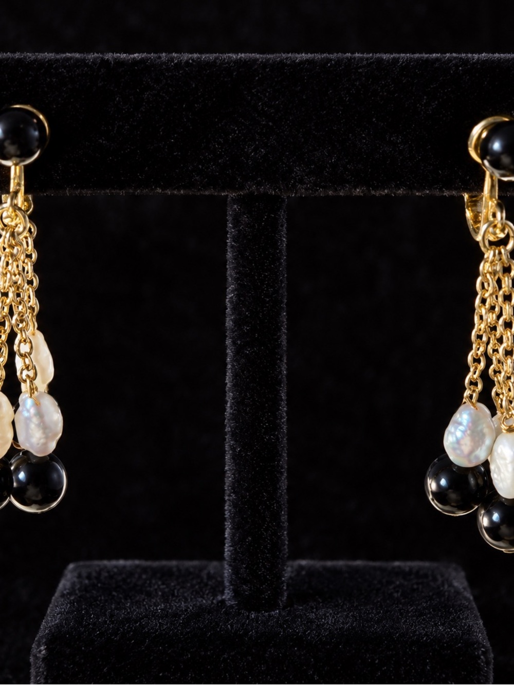 Avon Gold-Tone Clip Chain Drop Earrings with Black Beads and Rice Pearl Accents